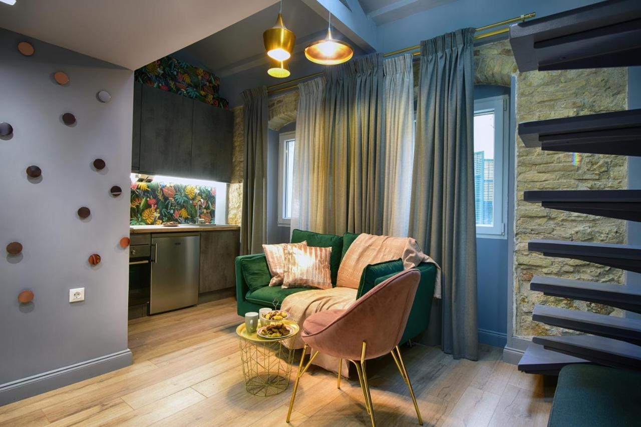 Queen 3 Apartment, In The Heart Of Corfu Historical Old Town Center Exterior photo